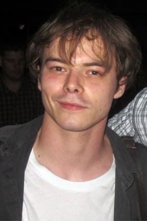 Charlie Heaton profil kép