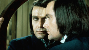 Dr. Jekyll & Sister Hyde háttérkép