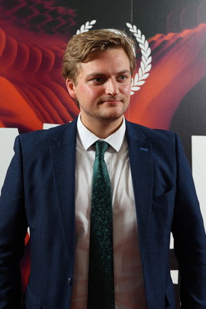 Ryan J. Smith profil kép