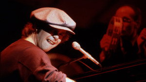 To Russia... with Elton háttérkép