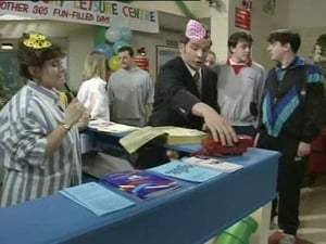 The Brittas Empire Season 3 Ep.4 4. epizód