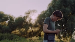 Vind die domme trut en gooi haar in de rivier háttérkép