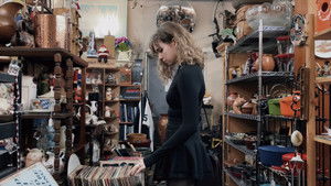 It's Her háttérkép