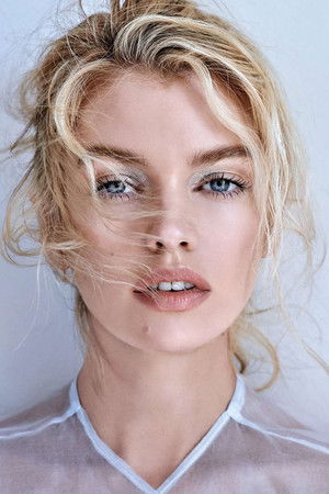 Stella Maxwell profil kép