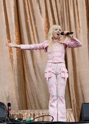 Carly Rae Jepsen: Glastonbury 2023 poszter