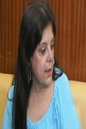 Nadia Shoukry profil kép