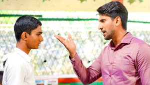 අලුත් සර් kép