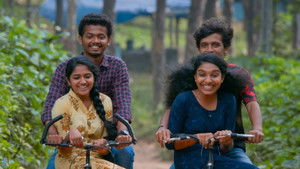 പ്രകാശൻ പറക്കട്ടെ háttérkép