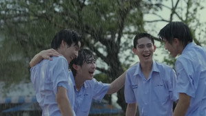 ต้นส้มอยู่บ้านเขา แต่ผลส้มหล่นมาบ้านเราตลอดเลย kép