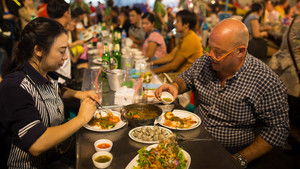 Andrew Zimmern's Driven by Food Season 1 Ep.3 3. epizód