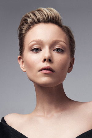 Ivanna Sakhno profil kép