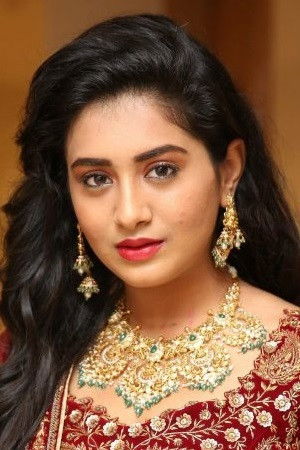 Raashi Singh profil kép