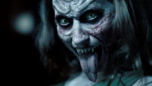 Fanged Up háttérkép