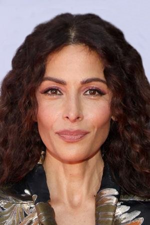 Sarah Shahi profil kép