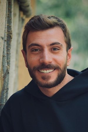 رامي أحمر