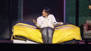 j-hope Tour 'HOPE ON THE STAGE' in JAPAN: LIVE VIEWING háttérkép