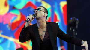 LiVE SPiRiTS Depeche Mode At The Waldbühne háttérkép