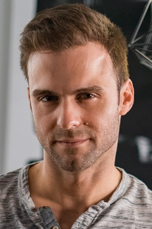 Gabriel Clark profil kép