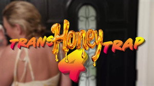 Trans Honey Trap 4 háttérkép