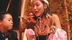 レズビアンハーレム háttérkép