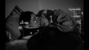 Lesbian Vampire Seeking Jewish Lover háttérkép