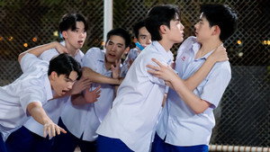 เพื่อนสนิทระวังคิดไม่ซื่อ kép