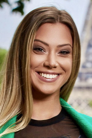 Avery Cristy profil kép