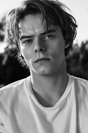 Charlie Heaton profil kép