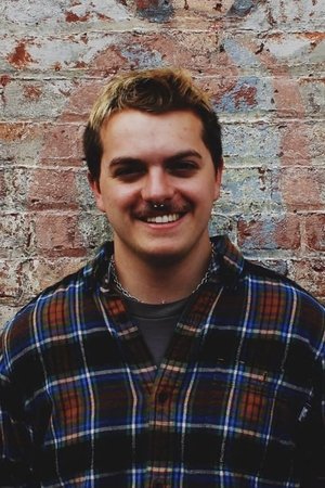 Elliot Tuttle profil kép