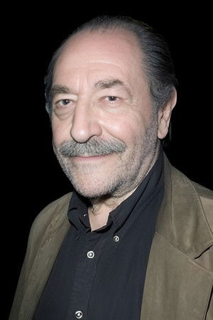 Bernard Kay profil kép