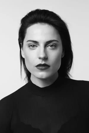 Antje Traue profil kép