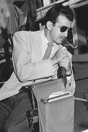Don Siegel profil kép