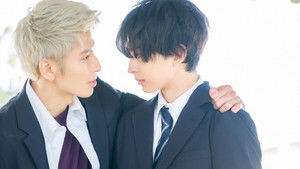 レッドブルー kép