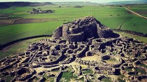 Sardaigne, la mystérieuse civilisation des nuraghes háttérkép