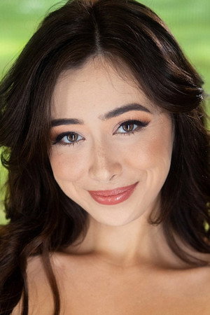 Chloe Surreal profil kép