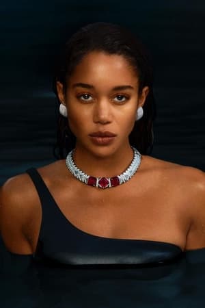 Laura Harrier profil kép