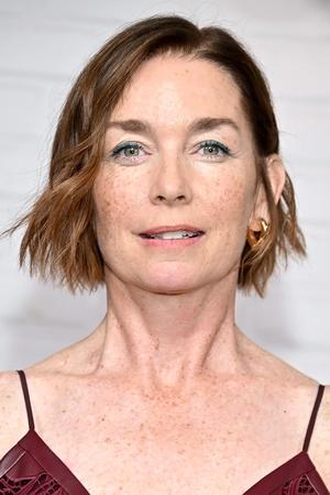 Julianne Nicholson profil kép