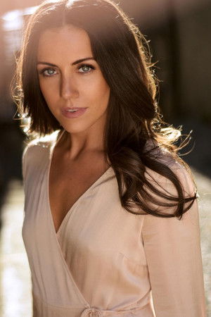 Laura Mitchell profil kép