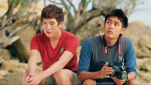 สัญญาแห่งคิมหันต์ háttérkép