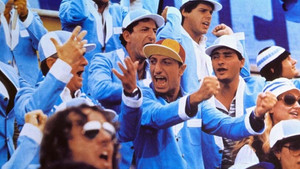 Il tifoso, l'arbitro e il calciatore háttérkép