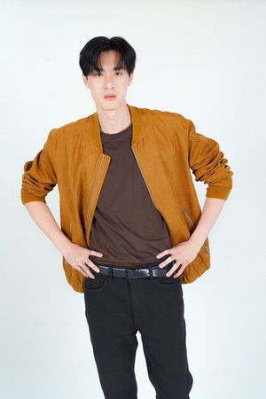 ทำนายทายทัพ poszter