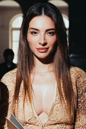Melisa Asli Pamuk profil kép