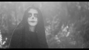 Death is a Woman háttérkép