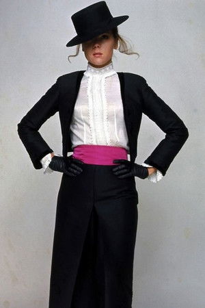 Diana Rigg profil kép