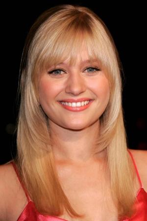 Carly Schroeder profil kép