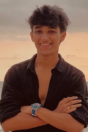 Vasudev Sajeesh Marar profil kép
