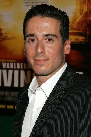 Kirk Acevedo profil kép