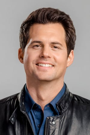 Kristoffer Polaha profil kép