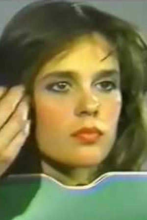 Kristen Riter profil kép