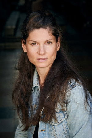 Vera Bommer profil kép